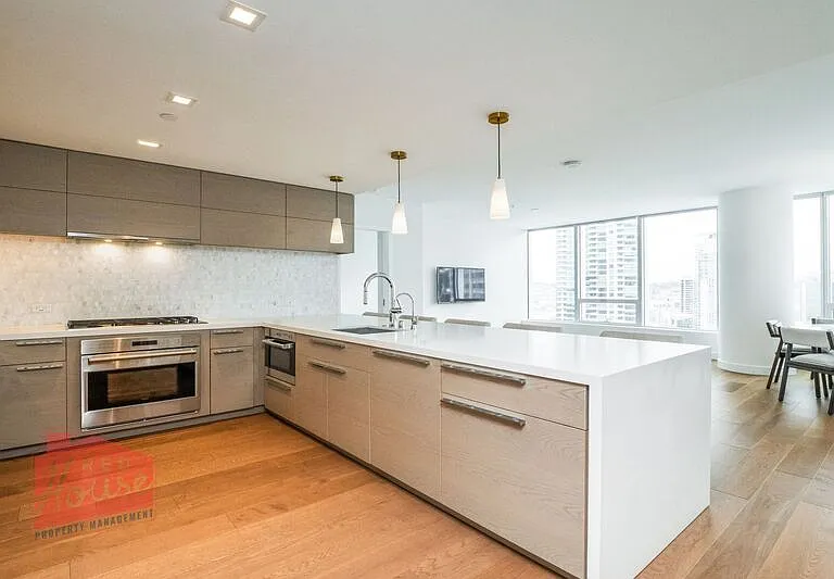 888 W E St #2306 — Photo 1
