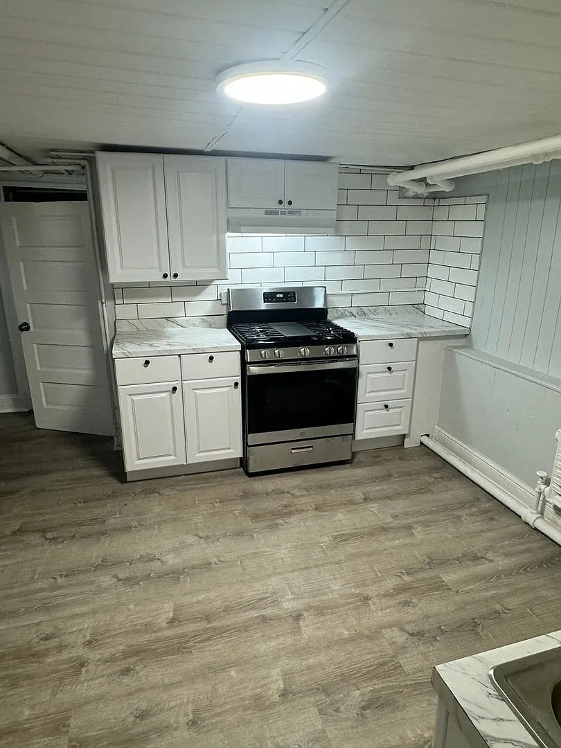 Charming 2BR -1.5 Baths Duplex in Atlantic City — Photo 2