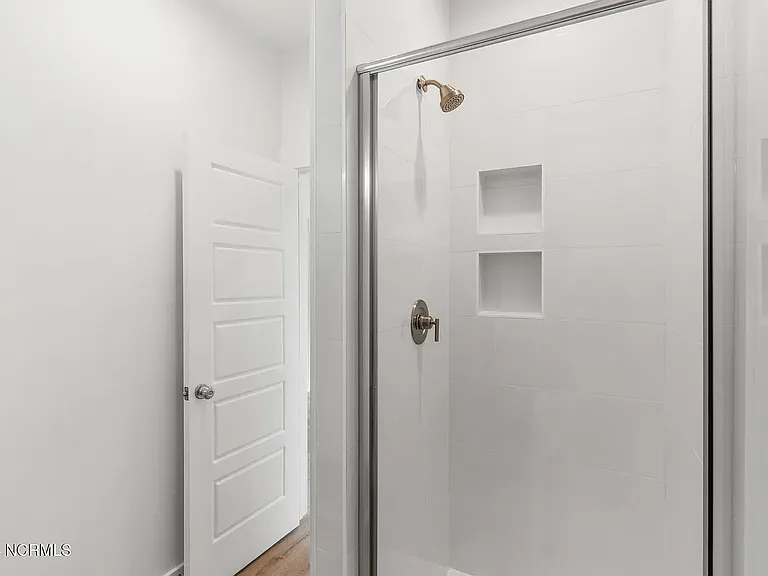 4213 Spirea Dr #C — Photo 17
