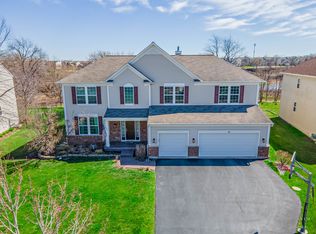 3516 Chancery Ln, Carpentersville, IL 60110