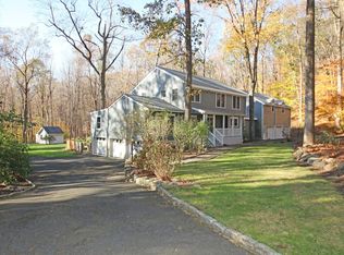53 Old Stagecoach Rd, Redding, CT 06896