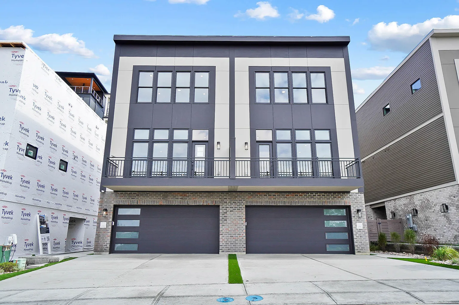 134 W 13th St photo 1