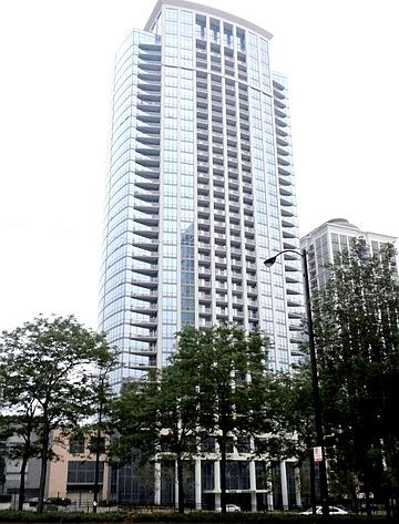 1st image of 1235 S Prairie Ave APT 3102