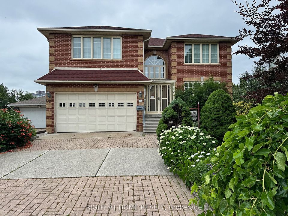 2nd image of 32 Creston Rd