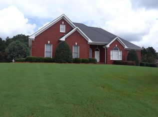 540 Harold Gower Ln, Loganville, GA 30052