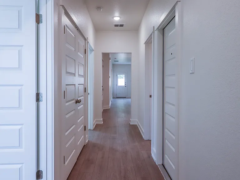 618 Campus St #1 — Photo 4