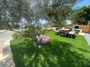 1619 Summit Ave, Cardiff, CA 92007