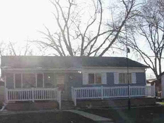 2nd image of 3329 Hanover Dr