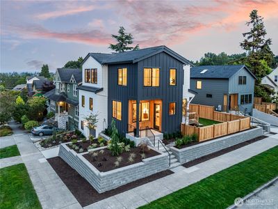 6016 Evanston Avenue N, Seattle, WA, 98103