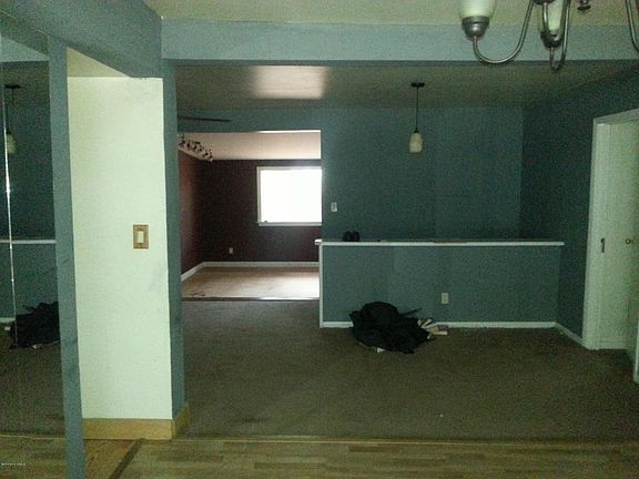 4th image of 11 Warren Ln