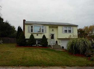 59 Hitchcock Dr, Meriden, CT 06450