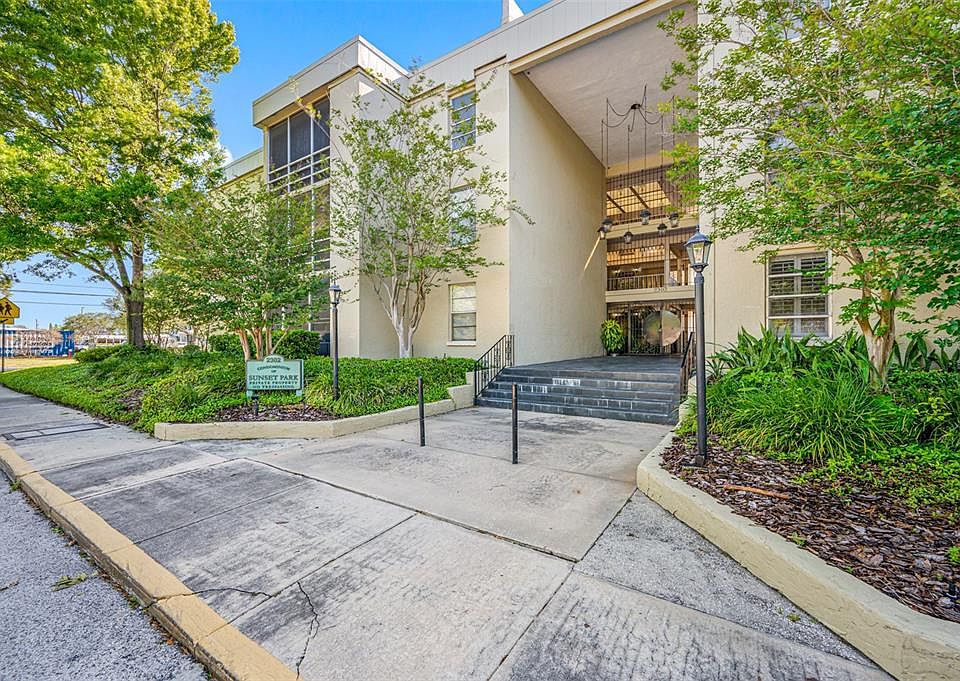 1st image of 2302 S MANHATTAN AVENUE #312