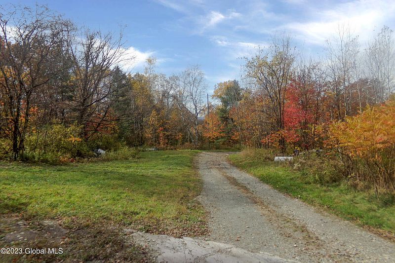 5th image of 88 Pitts HIll Lane