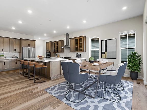 Willowbend Kitchen Dining - Virtually Staged