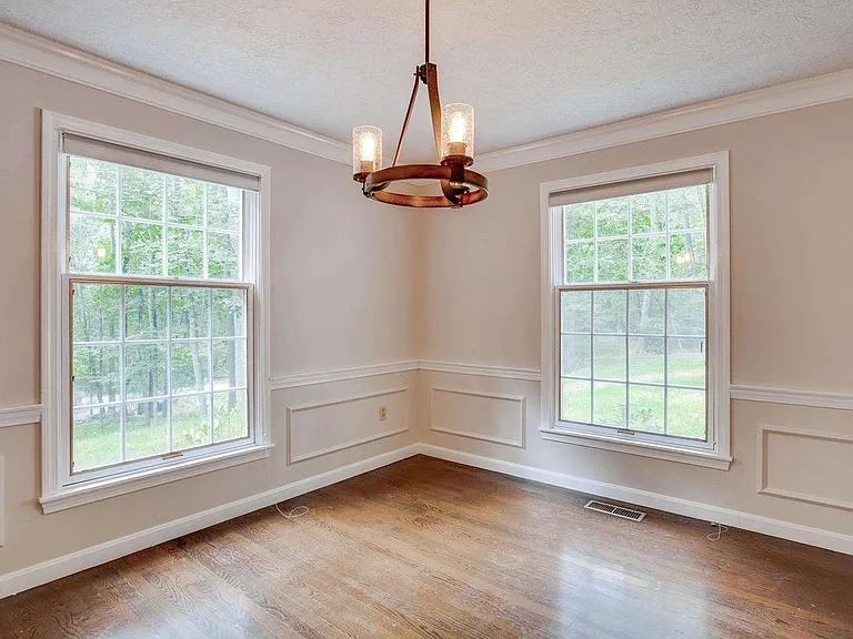 27 Buttonwood Rd — Photo 5