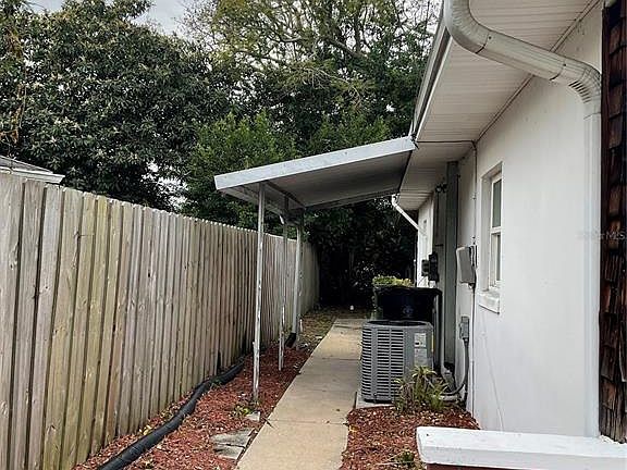 2nd image of 10204 N Valle Dr