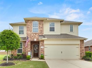 125 Meadow Ridge Way, Clute, TX 77531