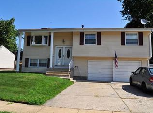 43 Owens Rd, Old Bridge, NJ 08857