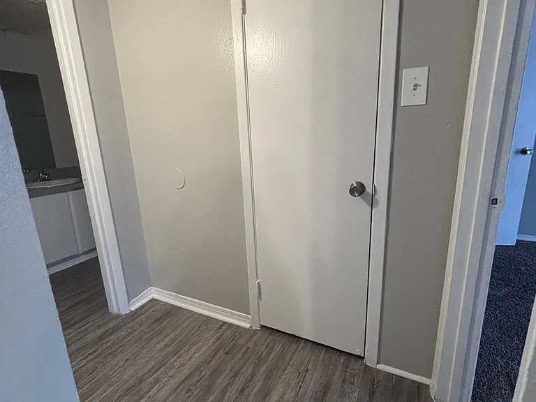 1809 W Schunior Rd #506 — Photo 4