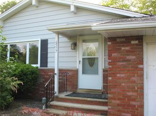 6577 Gates Mills Blvd, Mayfield Heights, OH 44124