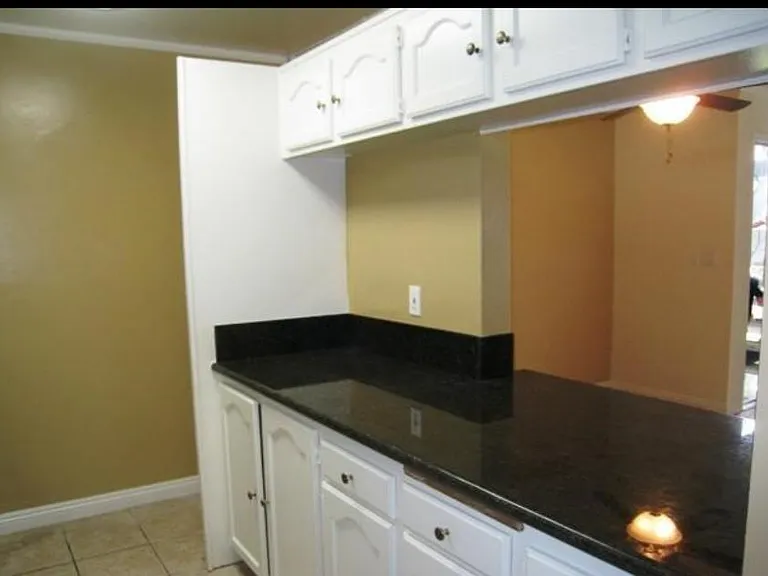 Kitchen Counter