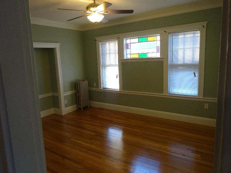 2nd image of 21 Bothwell Rd #U1