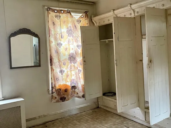 542 W Tioga St, Philadelphia, PA 19140