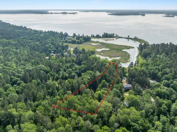37061 Delta Bay Dr, Pine River, MN 56474