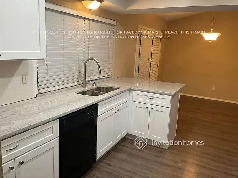 503 Thorn Wood Dr — Photo 8