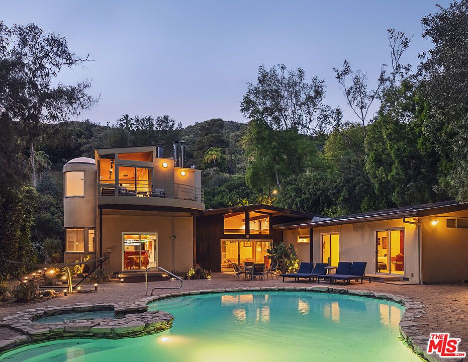 1st image of 13044 Sky Valley Rd