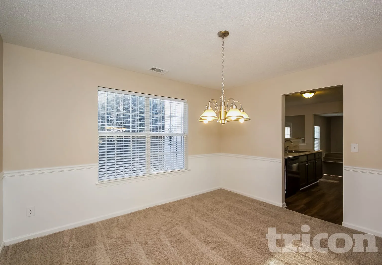 2040 Smithfield Avenue Ellenwood GA — Photo 3
