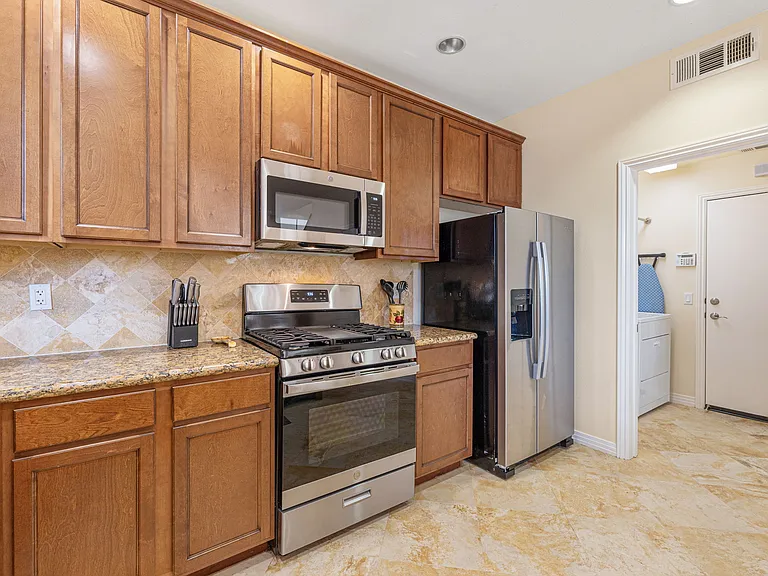 52230 Desert Spoon Ct — Photo 14