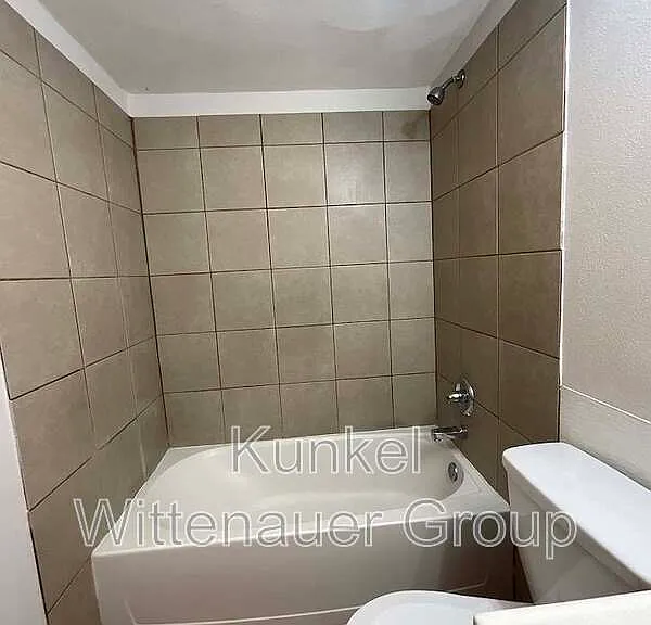 1806-3 Jamestown Rd — Photo 15