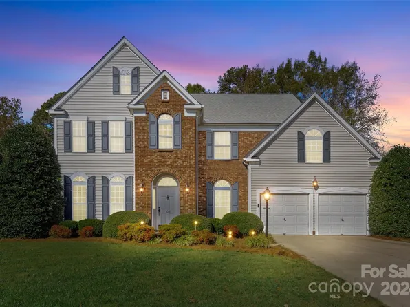 3051 Wyntree Ct, Matthews, NC 28104