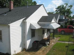 802 9th St, Radford, VA 24141