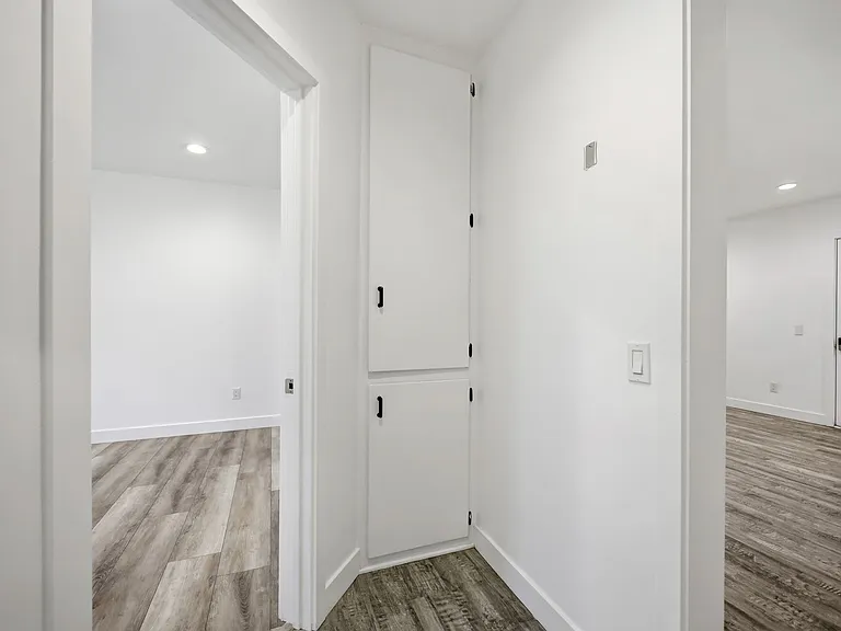 2561 W Avenue 30 — Photo 42