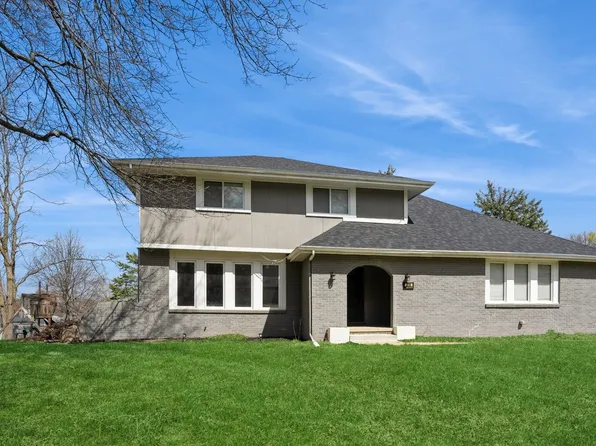 306 W Madison Pl, Indianola, IA 50125