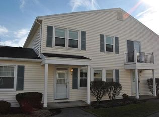 14 Arrowhead Way N, Fairport, NY 14450
