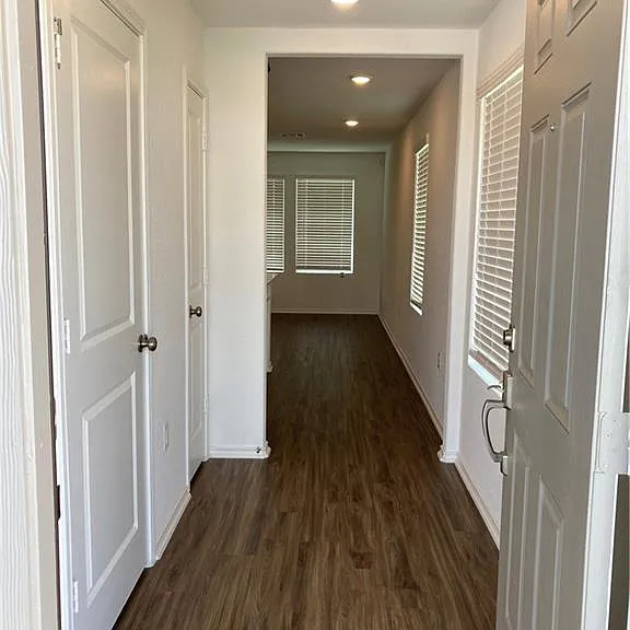 7204 Dancing Wind Ln — Photo 7