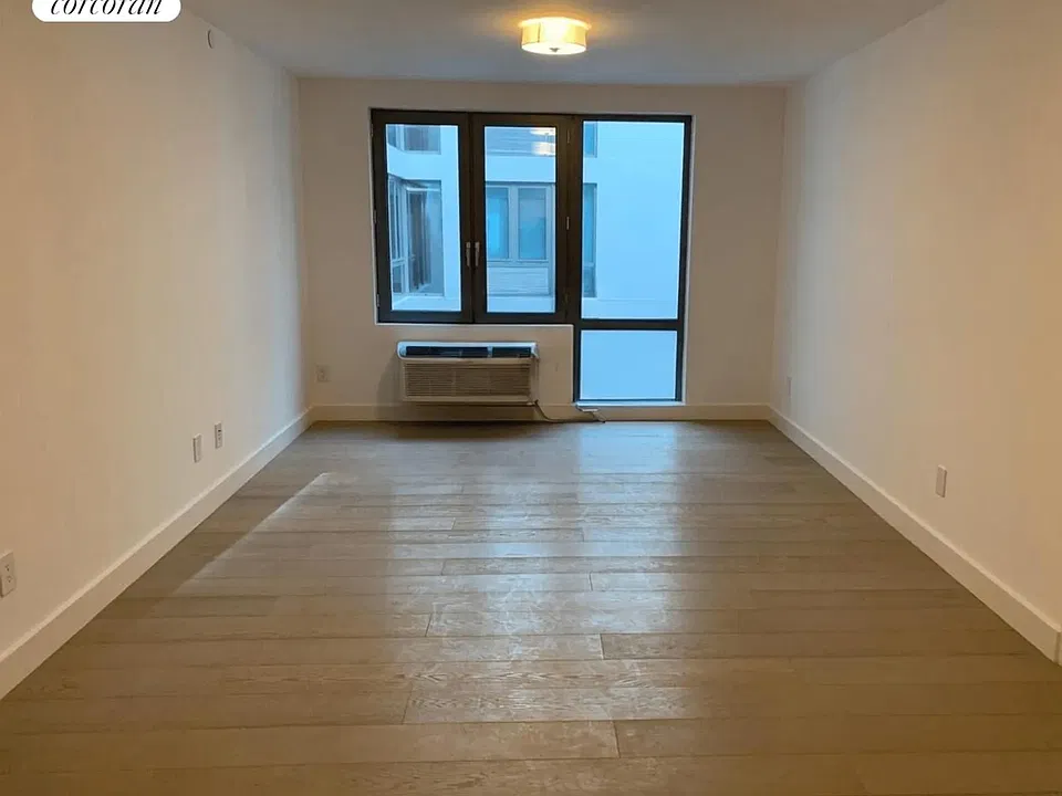 2128 Ocean Ave #5E