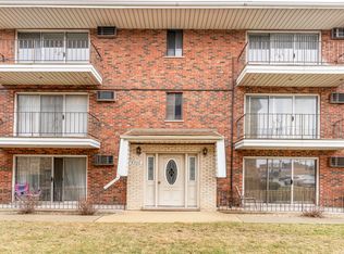 5700 S Archer Ave #3A, Chicago, IL 60638