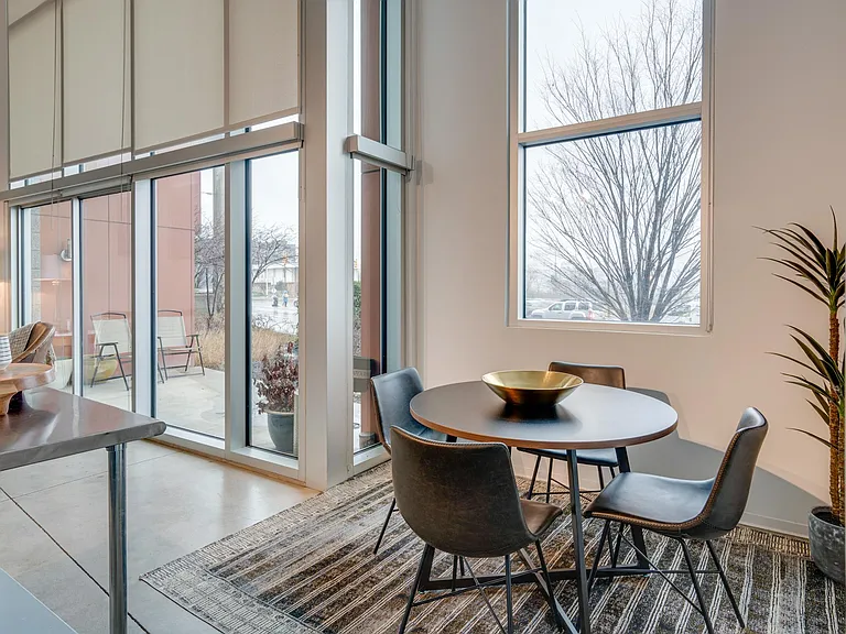 2115 Yeaman Pl #102 — Photo 4