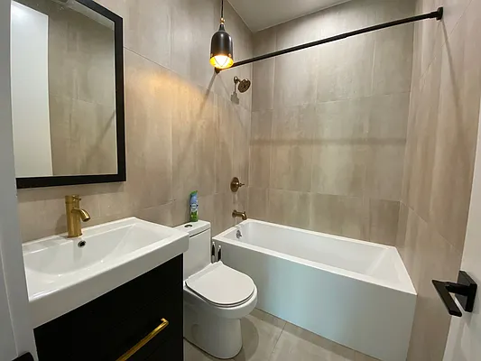 Rented by Union Square Property Management | media 41