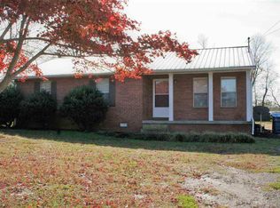 107 Perry Dr, Dyersburg, TN 38024