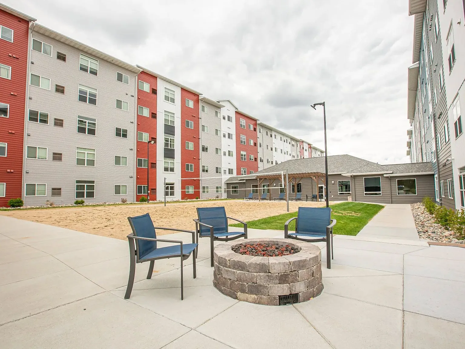 U32 Apartments — Photo 4
