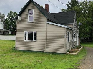 1323 Main St, Washburn, ME 04786