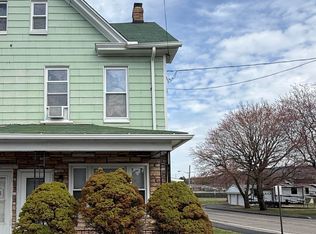 1041 N Laurel St, Hazleton, PA 18202