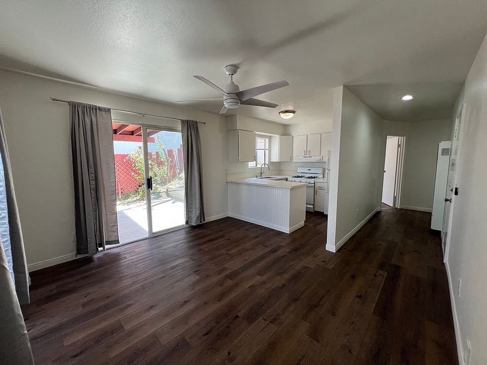 1st image of 2167 Catalina Blvd