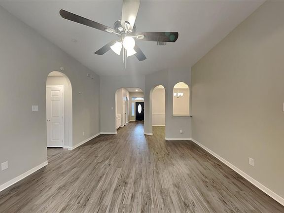 3rd image of 4602 Orchard Blossom Way
