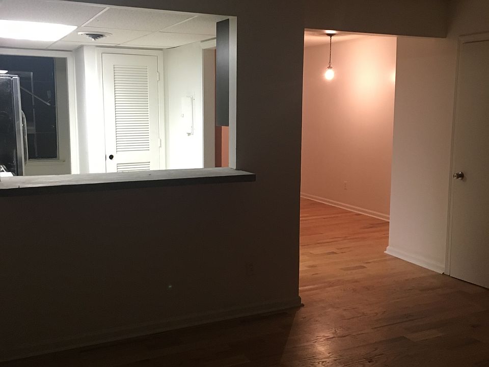 kithen/ dinning room area